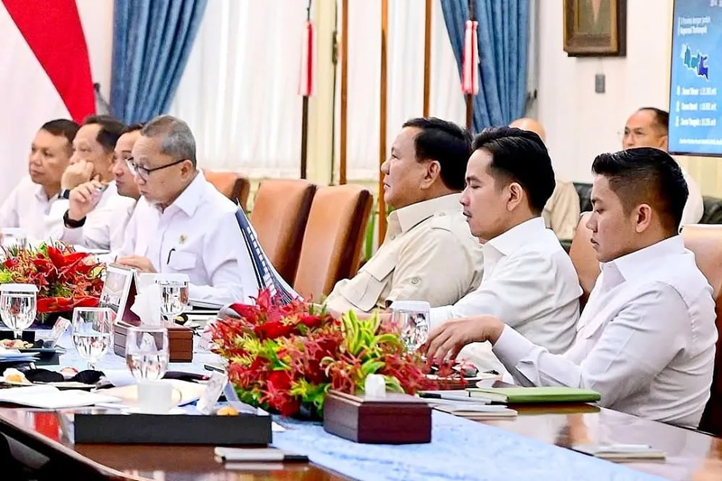 Pemerintah Rencanakan Penyaluran Bansos Terpusat Lewat Kopdes Merah Putih Mulai September 2026