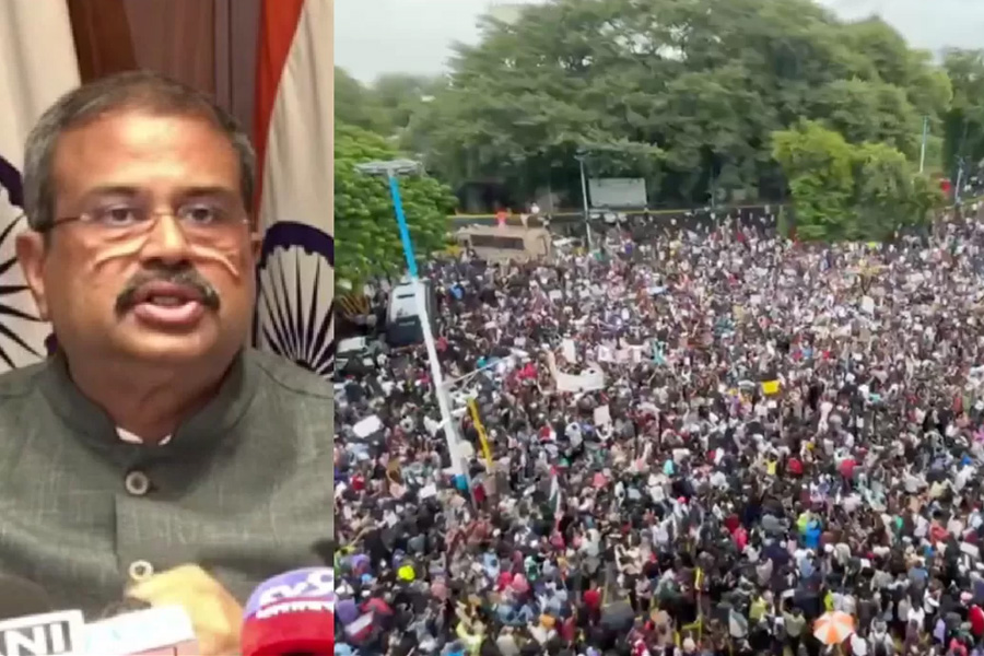 Menteri Pendidikan India Mengundurkan Diri Setelah Gelombang Demonstrasi