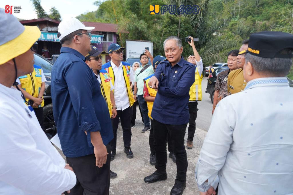 Kementerian PU Siapkan Kajian Trase Baru Jalan Kelok 44 untuk Solusi Jangka Panjang