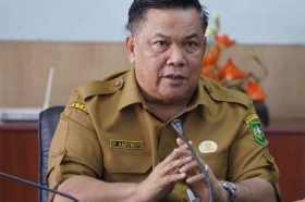 KPK Dalami Asal Usul Uang Hasil Penggeledahan, Plt Gubernur Riau Diperiksa